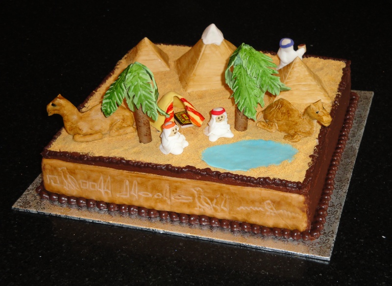 Piramide in polistirolo per decori cake design